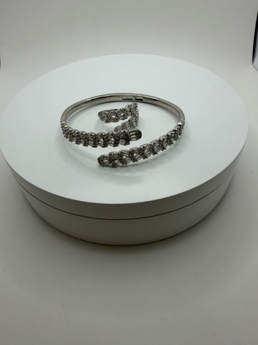 Luna Pavé Bangle & Ring Set – 18K White Gold Plated